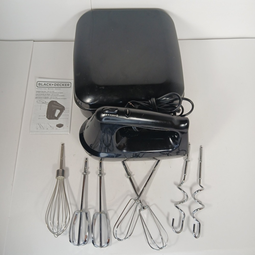 Black & Decker MX3200B Hand Mixer Baking Electric W/Beaters Dough Hooks Whisk